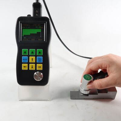 TM282 Serisi Ultrasonik Kalınlık Ölçücüsü A & B Katman ve Yazılımla Kesin Kalınlık Ölçümü İçin Tarama